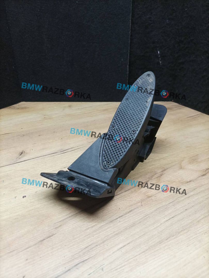 педаль Mini Countryman 2 поколение [рестайлинг] F60 2021, 1.5 л., B38 A15 A, бензин, МКПП, b71, передний привод, 6889814