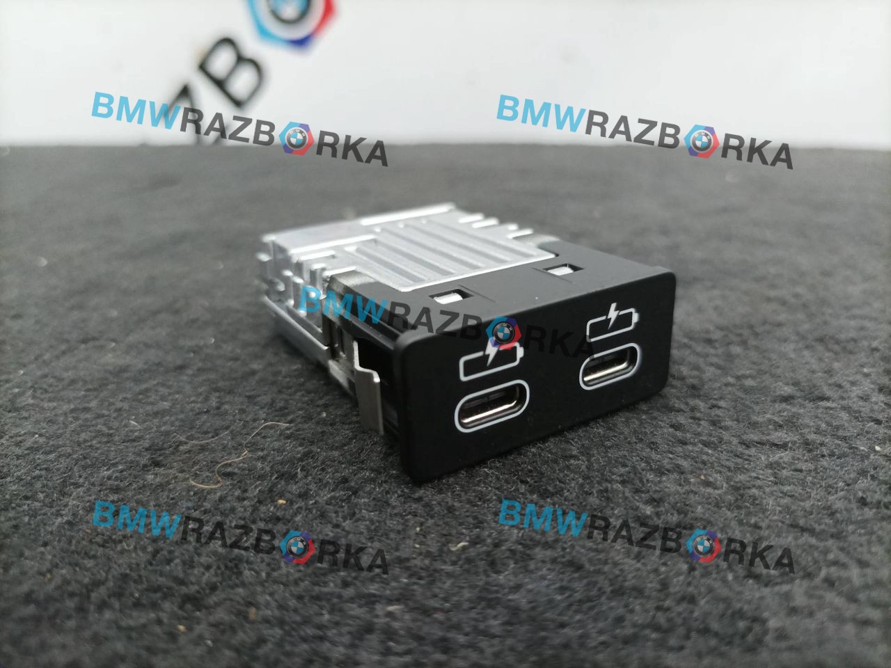 разъем AUX / USB BMW X3 G01 2020, 2.0 л., B47 D20 B, дизель, АКПП, 416, внедорожник 5 дв., полный привод, 8711938