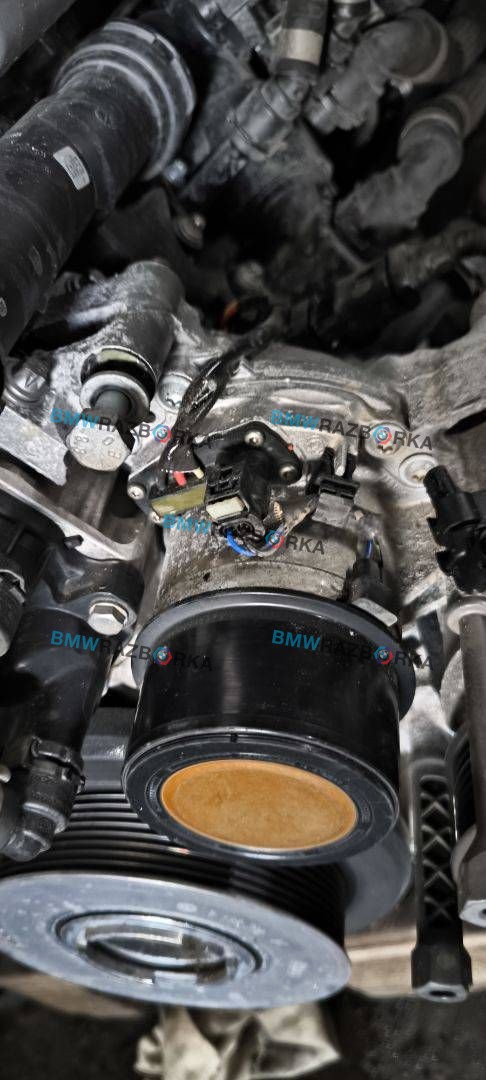помпа BMW X3 G01 [рестайлинг] G01 2022, 4.0 л., дизель, АКПП, внедорожник 5 дв., полный привод, 11519887963, 9887963, 8490650