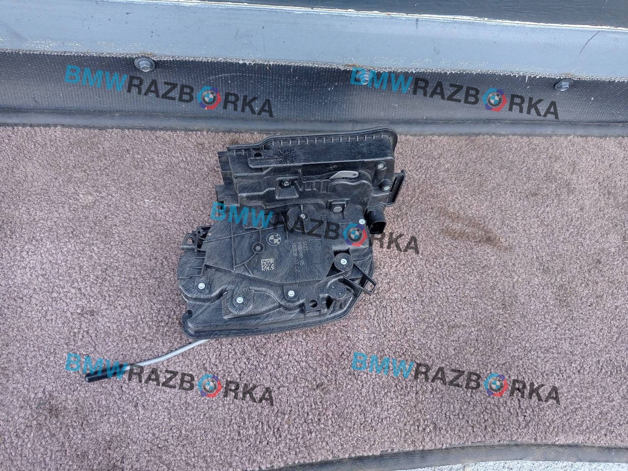 замок двери передней правой BMW X3 G01 [рестайлинг] G01 2022, 4.0 л., дизель, АКПП, внедорожник 5 дв., полный привод, 51219492100, 9492100