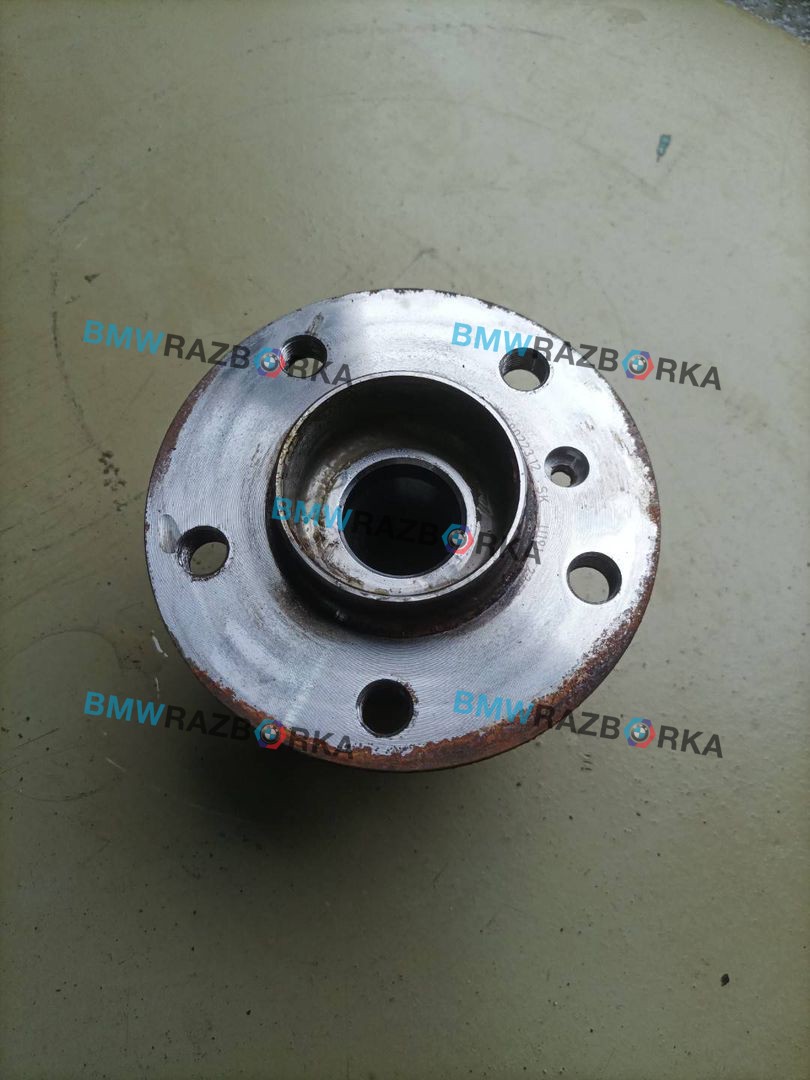 ступица задняя BMW 1 серия F40 2020, 2.0 л., B48A20E, бензин, c3n, полный привод, 6851589