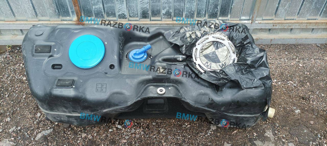 бак топливный BMW X3 G01 [рестайлинг] G01 2022, 4.0 л., дизель, АКПП, внедорожник 5 дв., полный привод, 9897893