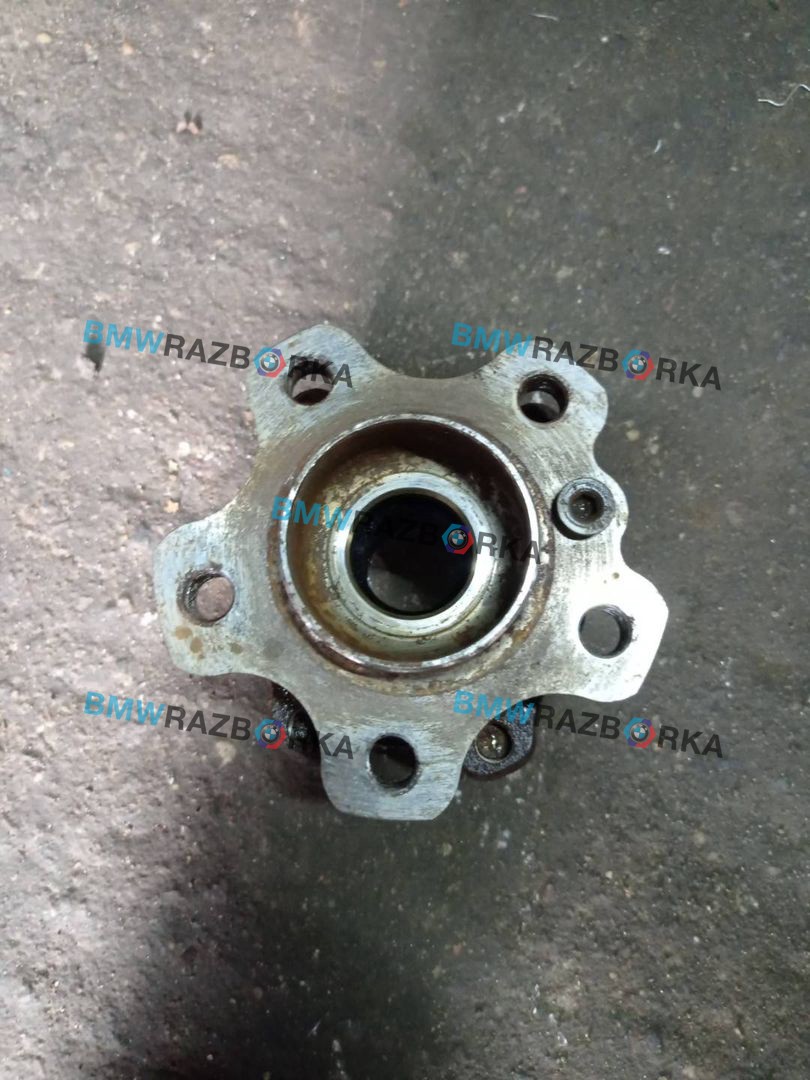 ступица задняя BMW 4 серия G22/G23 G23 2022, 3.0 л., B57 D30 B, дизель, АКПП, a300, кабриолет, задний привод