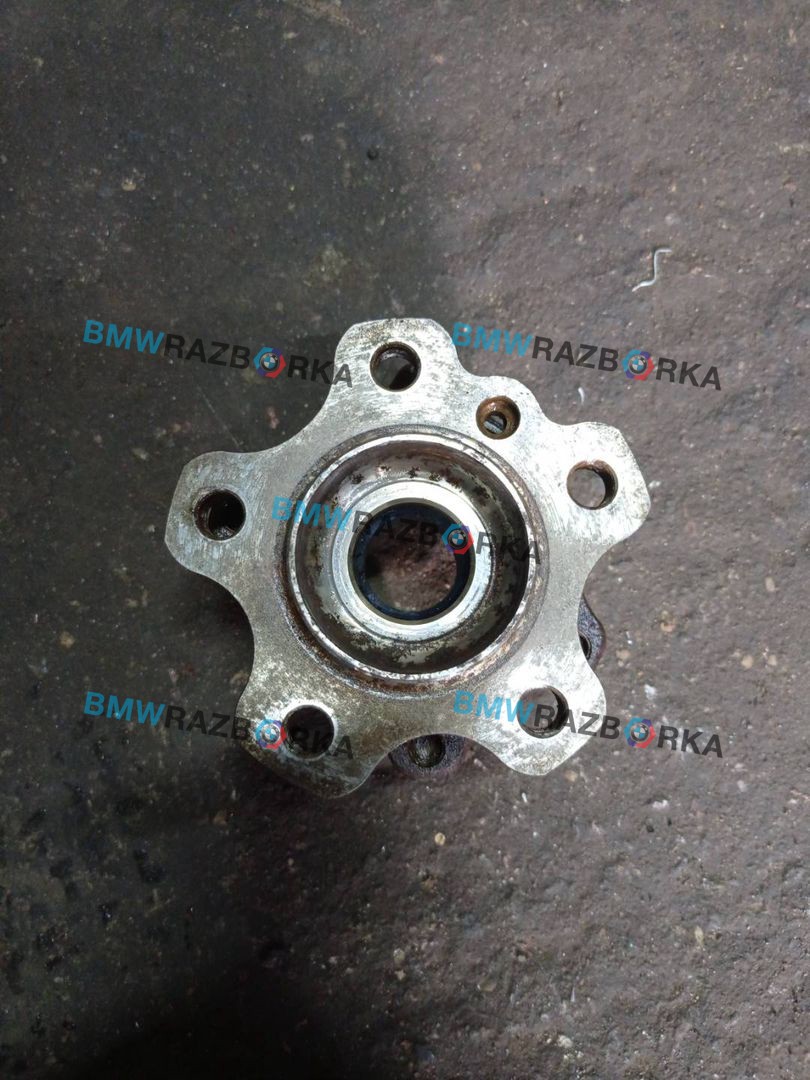 ступица задняя BMW 4 серия G22/G23 G23 2022, 3.0 л., B57 D30 B, дизель, АКПП, a300, кабриолет, задний привод