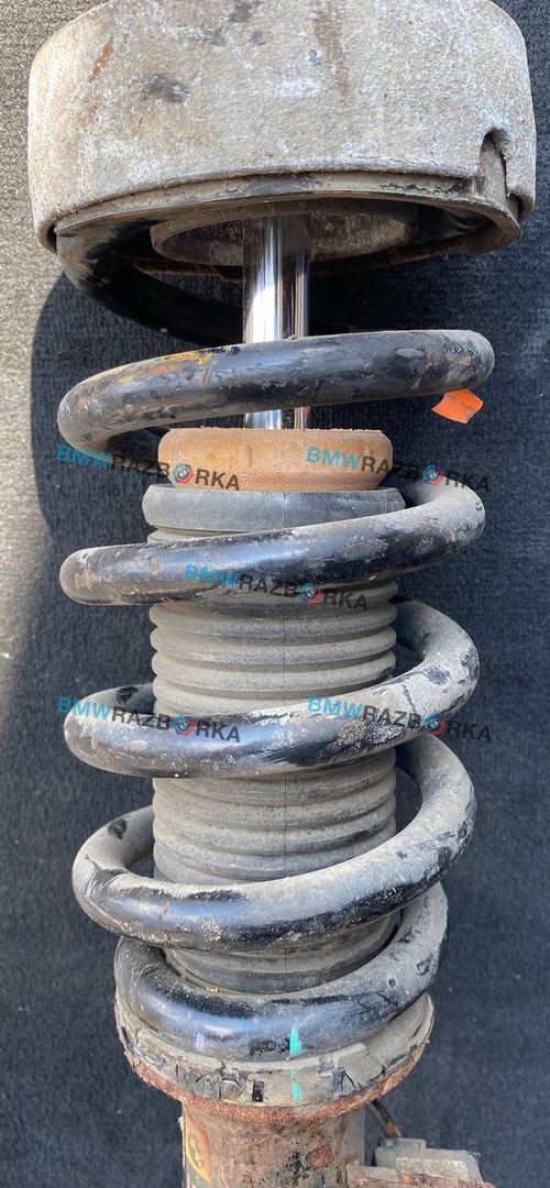 пружина передняя BMW X5 F15 2015, 3.0 л., N57 D30 A, дизель, a96, внедорожник 5 дв., полный привод, 6862235