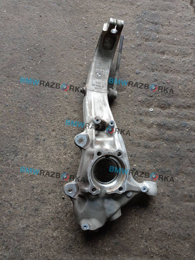 кулак поворотный правый BMW X5 G05 2021, 3.0 л., гибрид, АКПП, c27, внедорожник 5 дв., полный привод, 6876656