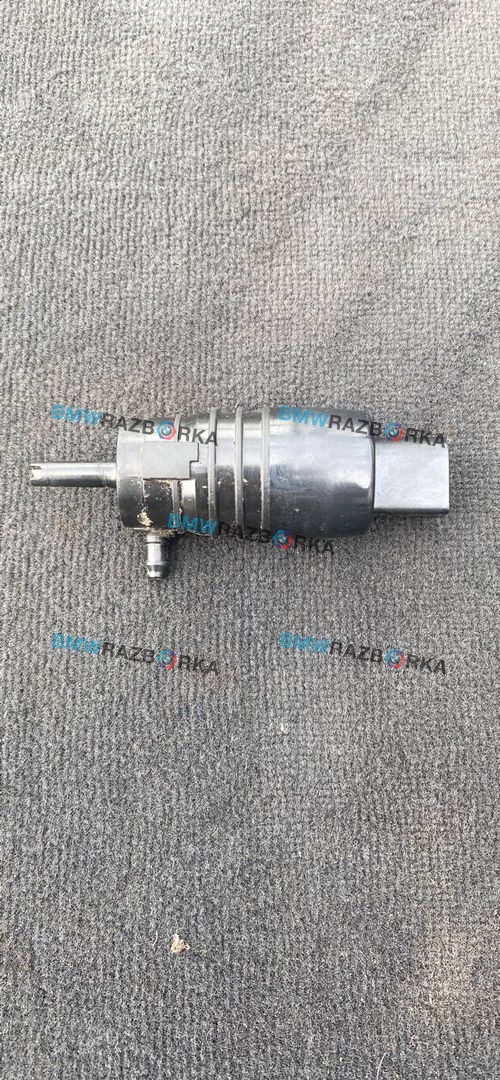 насос (моторчик) омывателя стекла BMW X5 G05 2021, 3.0 л., гибрид, АКПП, c27, внедорожник 5 дв., полный привод, 7310147
