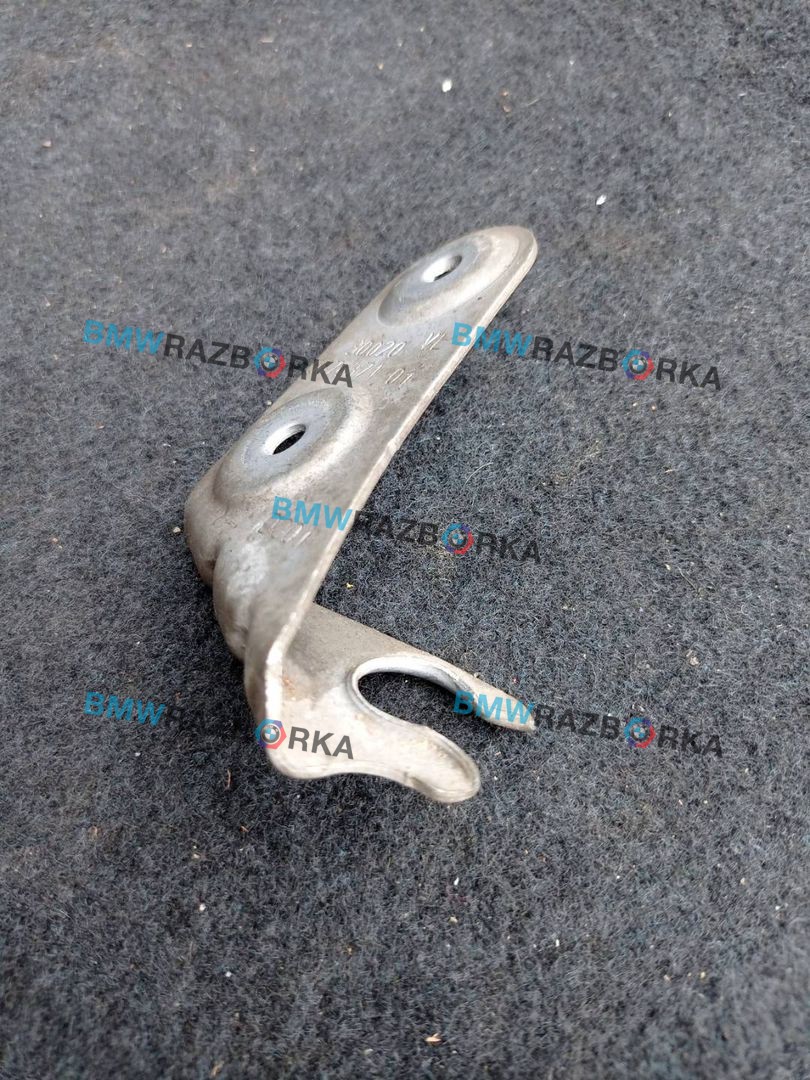 держатель тормозного шланга BMW X5 G05 2021, 3.0 л., гибрид, АКПП, c27, внедорожник 5 дв., полный привод, 6876371