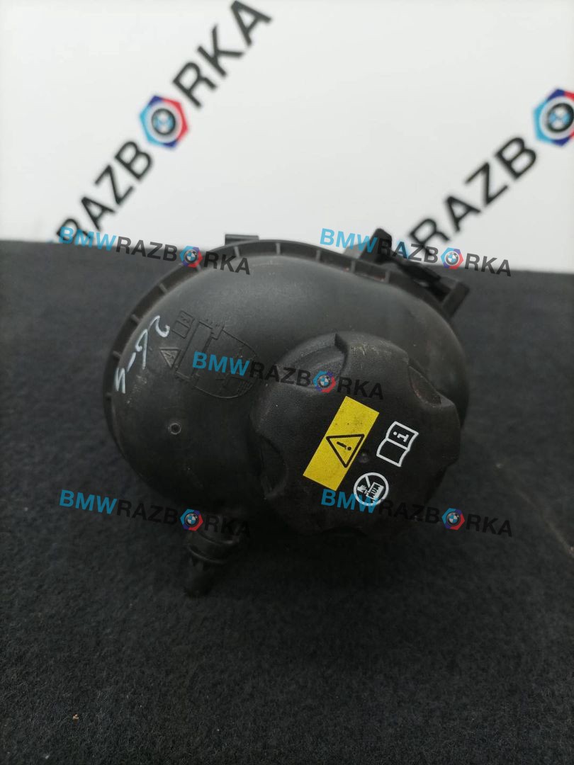 бачок расширительный BMW X5 G05 2021, 3.0 л., гибрид, АКПП, c27, внедорожник 5 дв., полный привод, 8610661, 17138610661