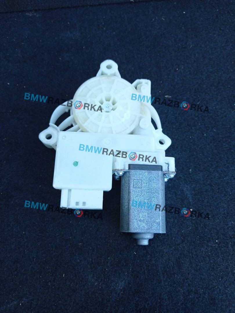 моторчик стеклоподъемника передний правый BMW X5 G05 2021, 3.0 л., гибрид, АКПП, c27, внедорожник 5 дв., полный привод