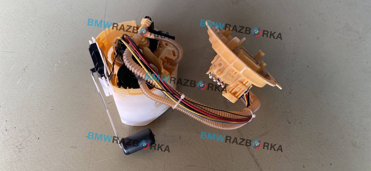колба в бак BMW 4 серия G22/G23 G23 2022, 3.0 л., B57 D30 B, дизель, АКПП, a300, кабриолет, задний привод, 7401430, 7473447