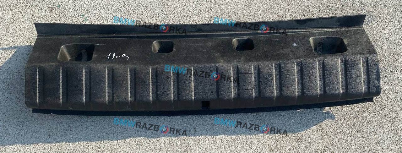 накладка внутренняя на заднюю панель кузова BMW 4 серия G22/G23 G23 2022, 3.0 л., B57 D30 B, дизель, АКПП, a300, кабриолет, задний привод, 7489831