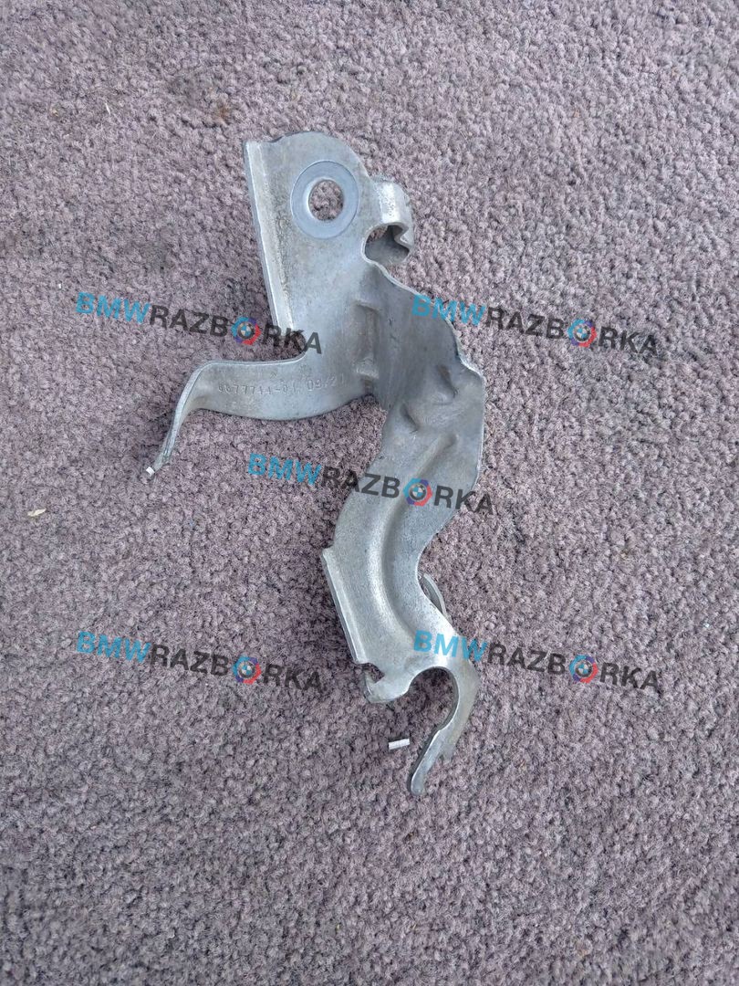 держатель тормозного шланга BMW 4 серия G22/G23 G23 2022, 3.0 л., B57 D30 B, дизель, АКПП, a300, кабриолет, задний привод, 6877744