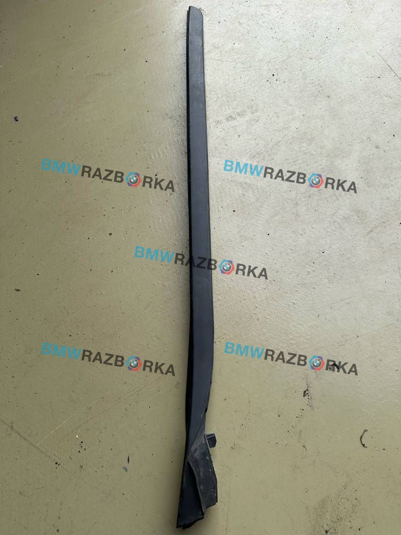 молдинг лобового стекла BMW 1 серия F40 2020, 2.0 л., B48A20E, бензин, c3n, полный привод, 7453949