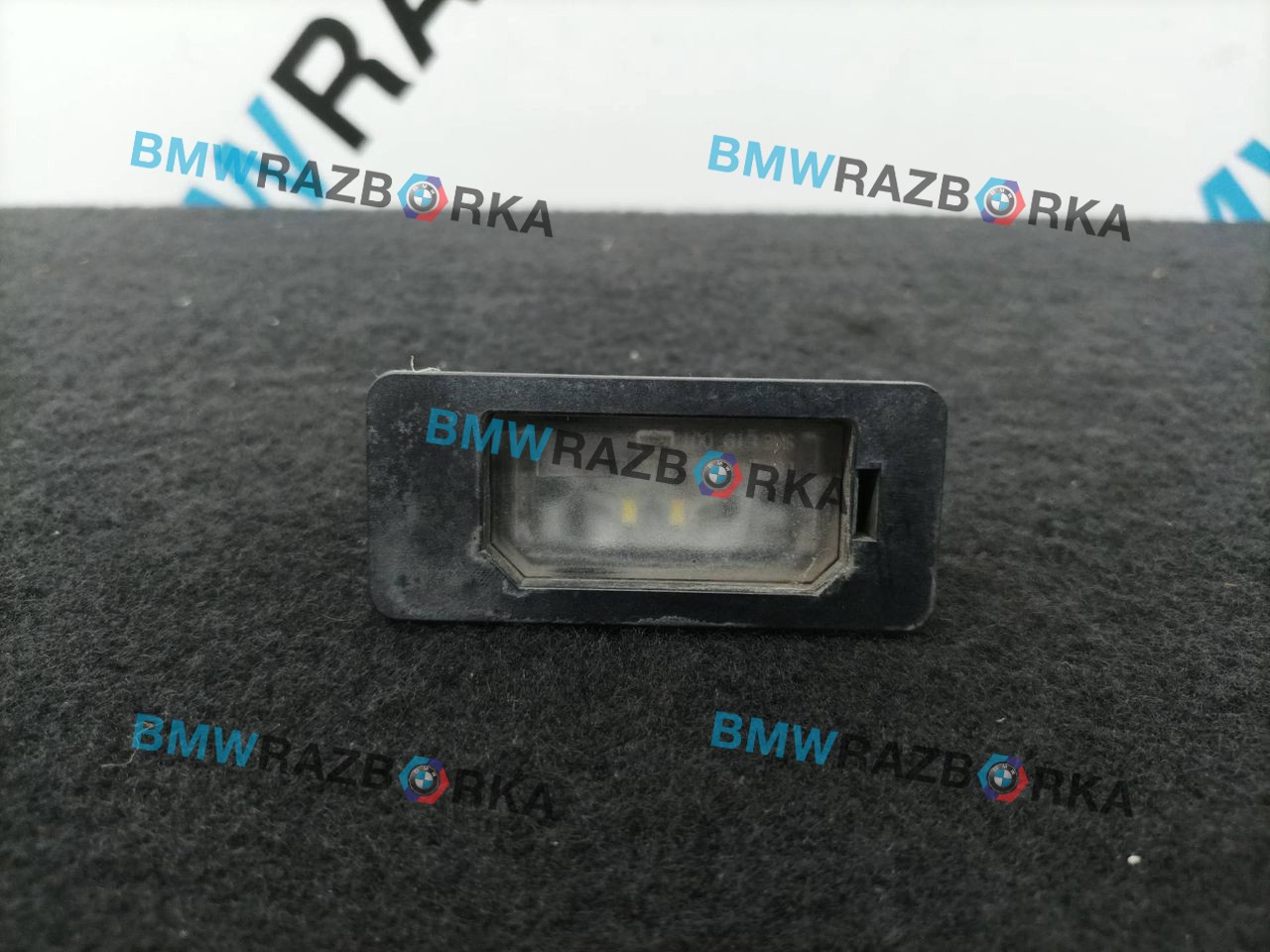 подсветка номера BMW 1 серия F40 2020, 2.0 л., B48A20E, бензин, c3n, полный привод, 9481842
