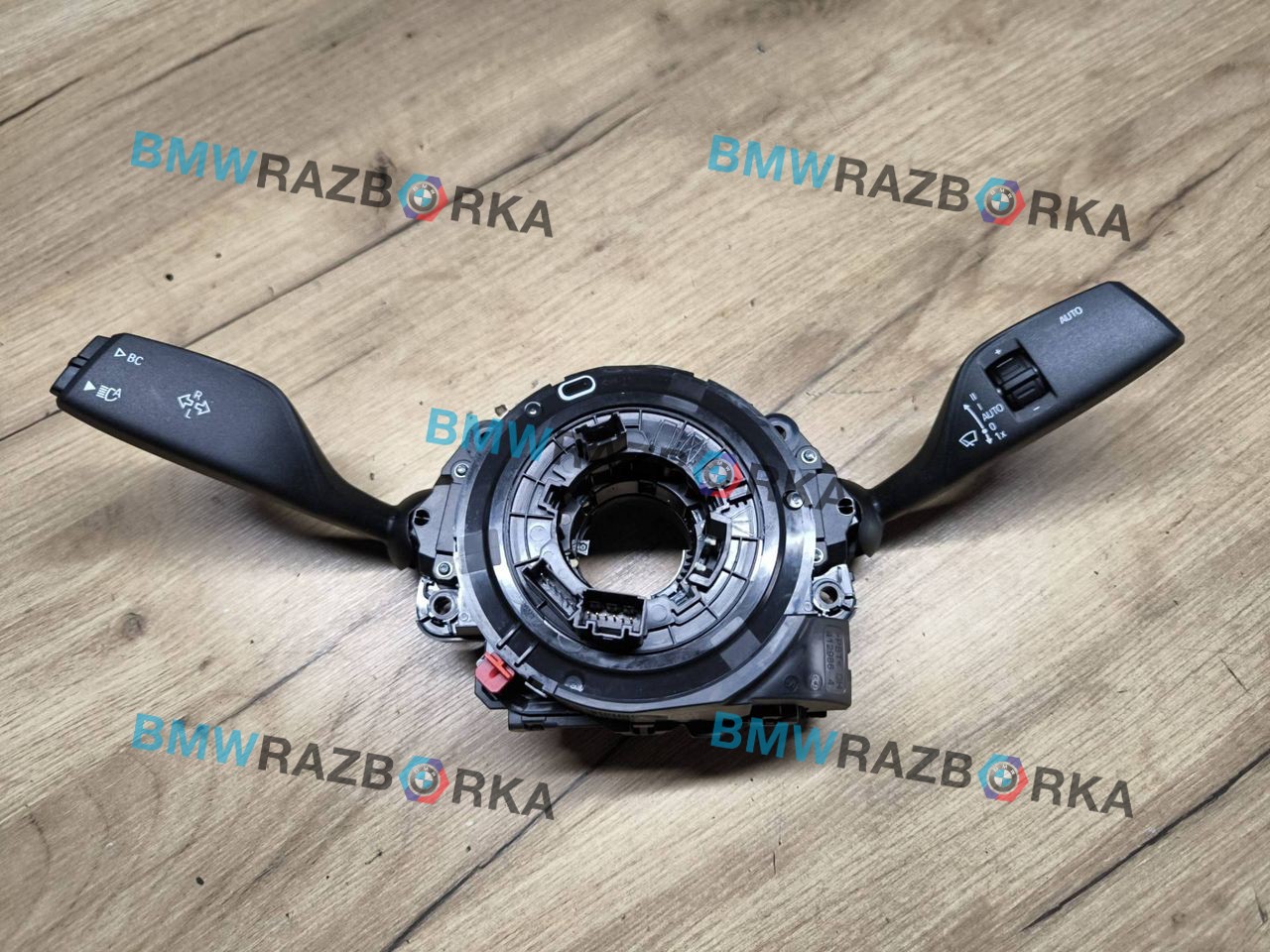 переключатель подрулевой (стрекоза) BMW M2 G87 2023, 3.0 л., S58B30A, бензин, АКПП, купе, задний привод, 5A819A1