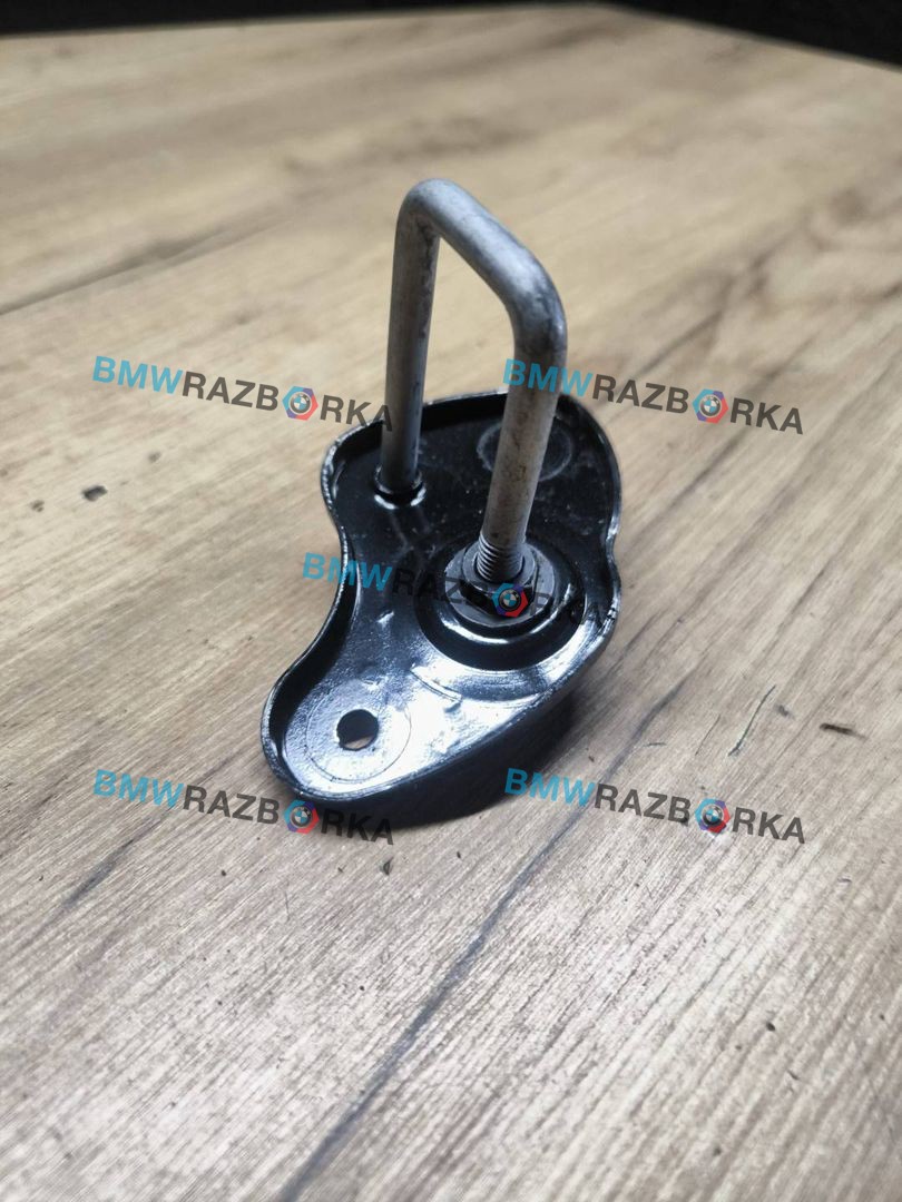замок капота BMW M2 G87 2023, 3.0 л., S58B30A, бензин, АКПП, купе, задний привод, 7473707