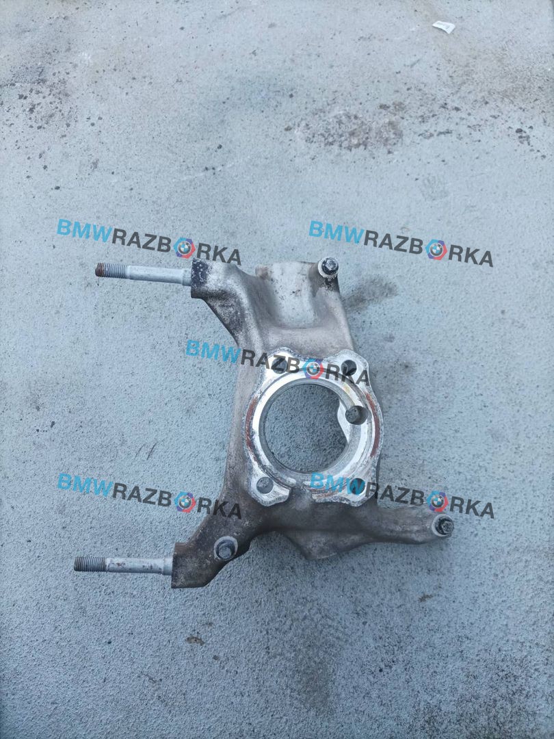кулак поворотный правый BMW M4 G82/G83 G82 2022, 3.0 л., S58B30A, бензин, c4p, купе, задний привод, 8095664