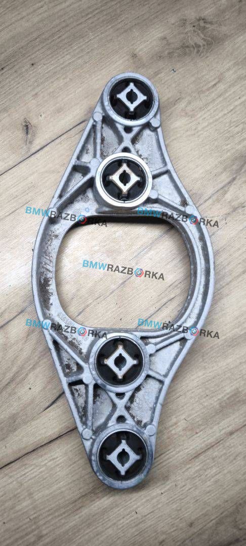 кронштейн редуктора BMW M2 G87 2023, 3.0 л., S58B30A, бензин, АКПП, купе, задний привод, 8090205