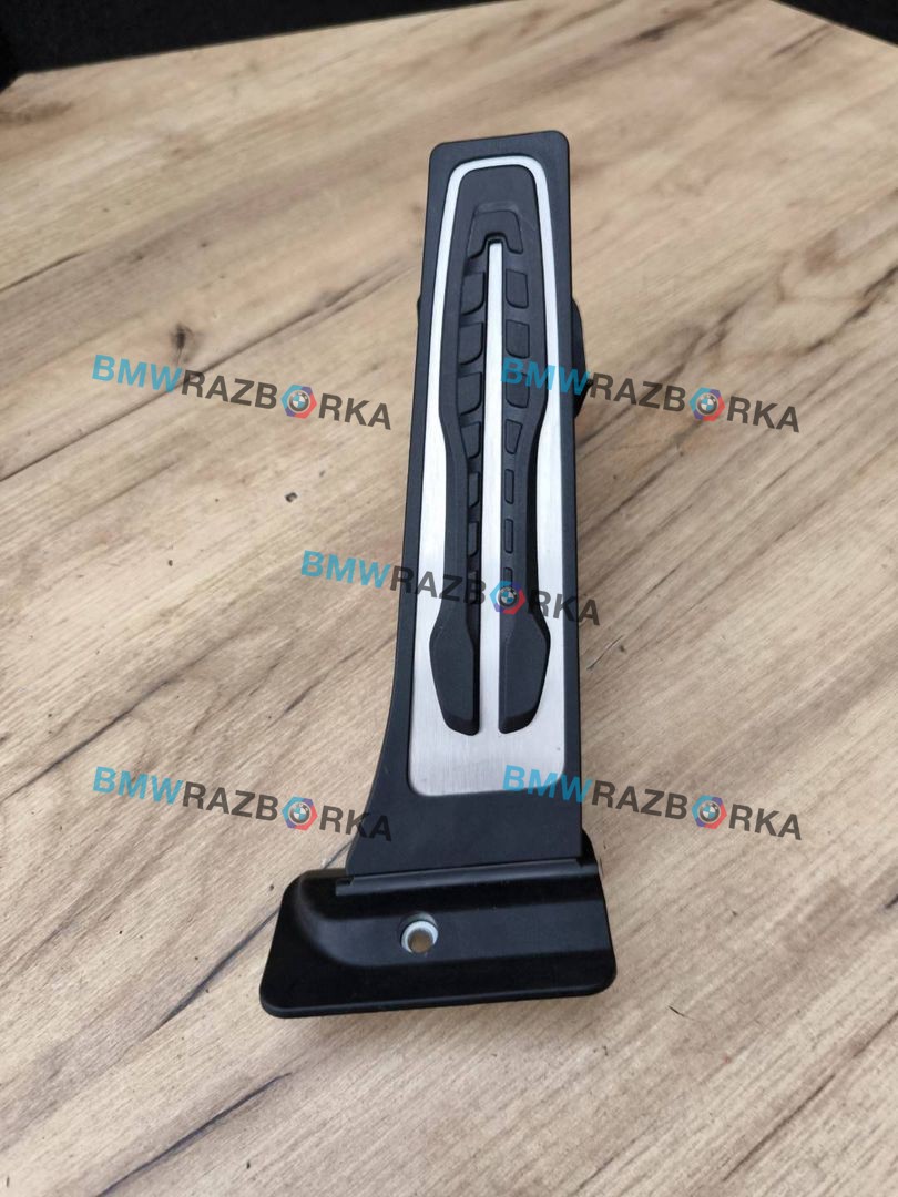 педаль BMW M2 G87 2023, 3.0 л., S58B30A, бензин, АКПП, купе, задний привод, 6889820, 35406889820