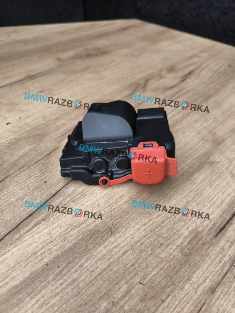 крышка клеммы аккумулятора BMW M2 G87 2023, 3.0 л., S58B30A, бензин, АКПП, купе, задний привод, 8793045, 58650910