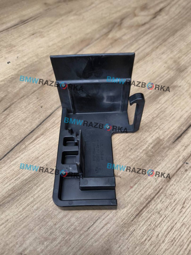 пластик BMW M2 G87 2023, 3.0 л., S58B30A, бензин, АКПП, купе, задний привод, 61216844137, 6844137