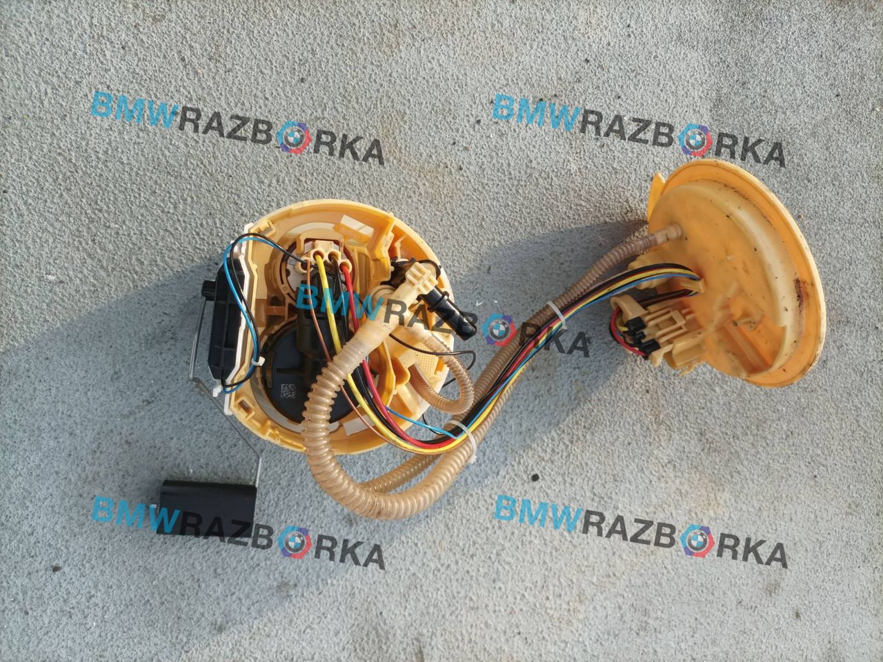 колба в бак BMW X5 G05 2019, 5.0 л., дизель, АКПП, 475, внедорожник 5 дв., полный привод, правый руль, 7401430, 7467662