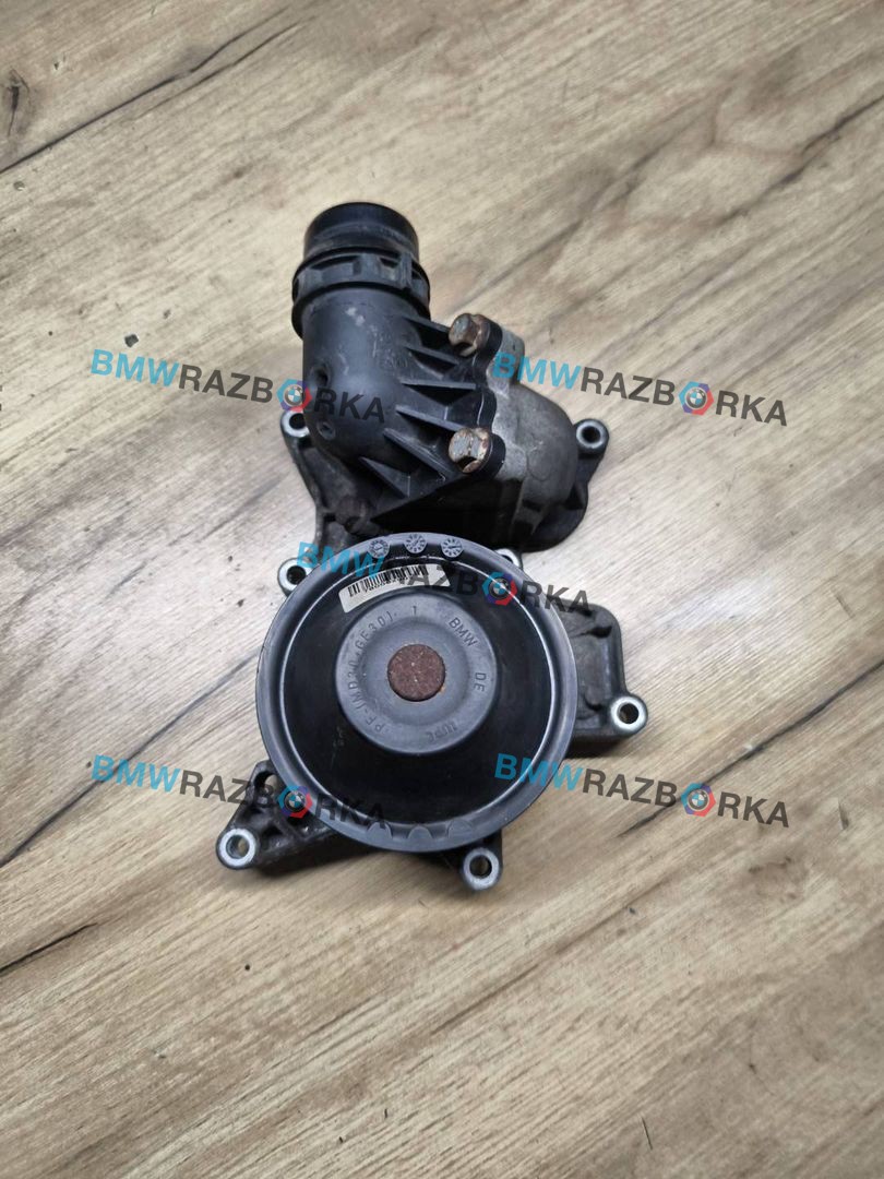 помпа BMW 7 серия F01/F02 F01 2009, 3.0 л., N57 D30 A, дизель, АКПП, задний привод, 7800029