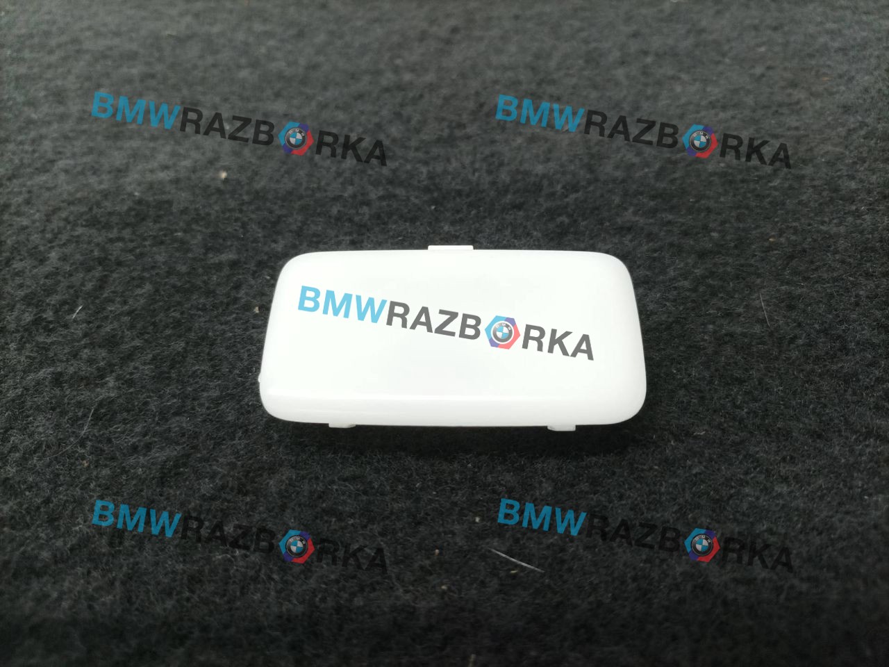 плафон подсветки козырька BMW X5 G05 2019, 5.0 л., дизель, АКПП, 475, внедорожник 5 дв., полный привод, правый руль, 9397852
