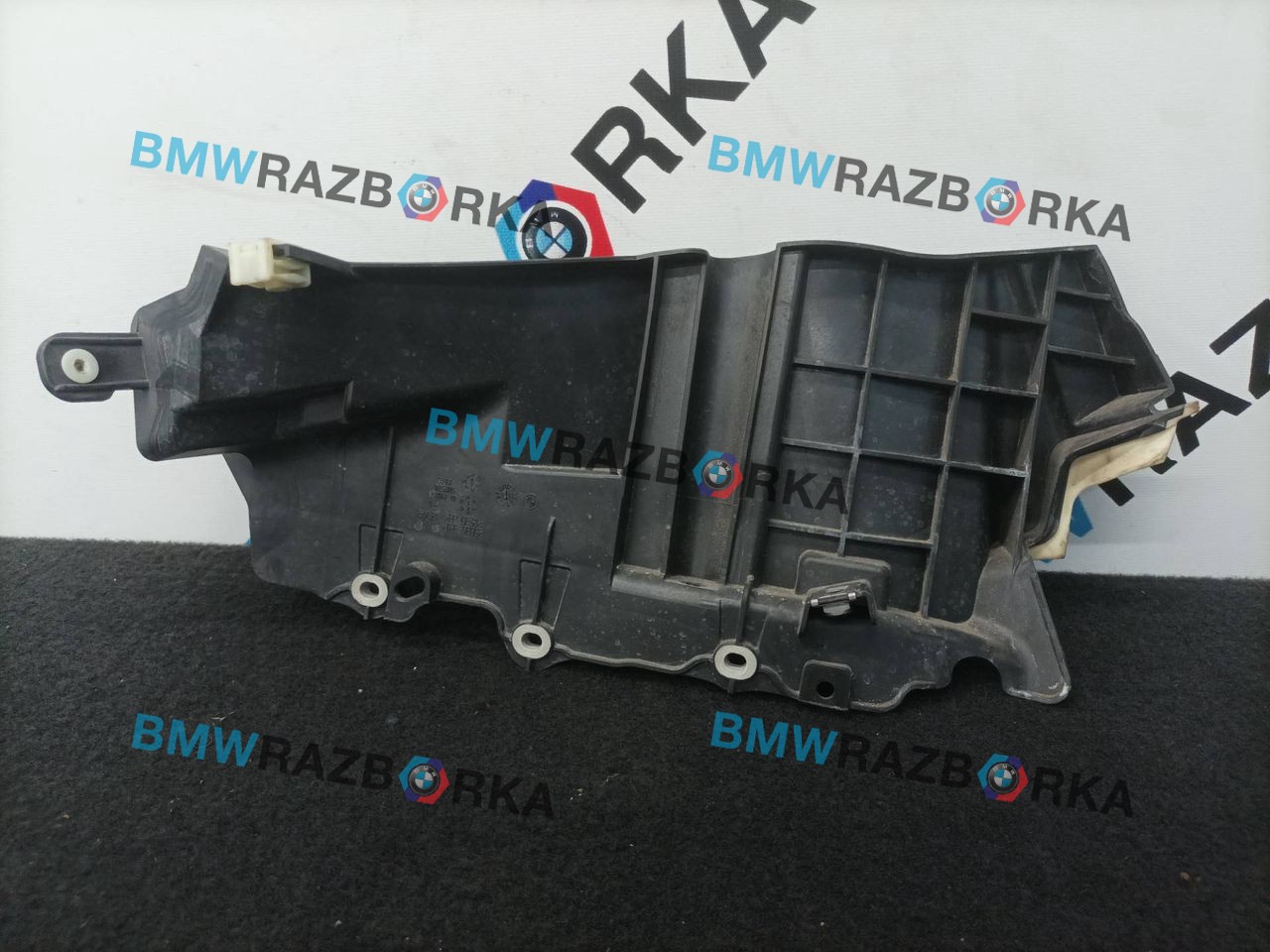 перегородка BMW X5 G05 2019, 5.0 л., дизель, АКПП, 475, внедорожник 5 дв., полный привод, правый руль, 61139866385, 9866385