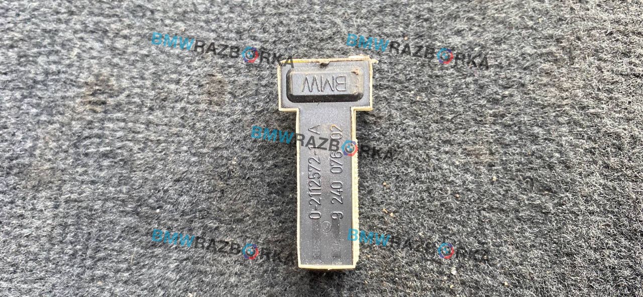 выключатель концевой (концевик) BMW X5 F15 2014, 4.0 л., дизель, АКПП, rubinschwarz metallic (x03), внедорожник 5 дв., полный привод, 9240076