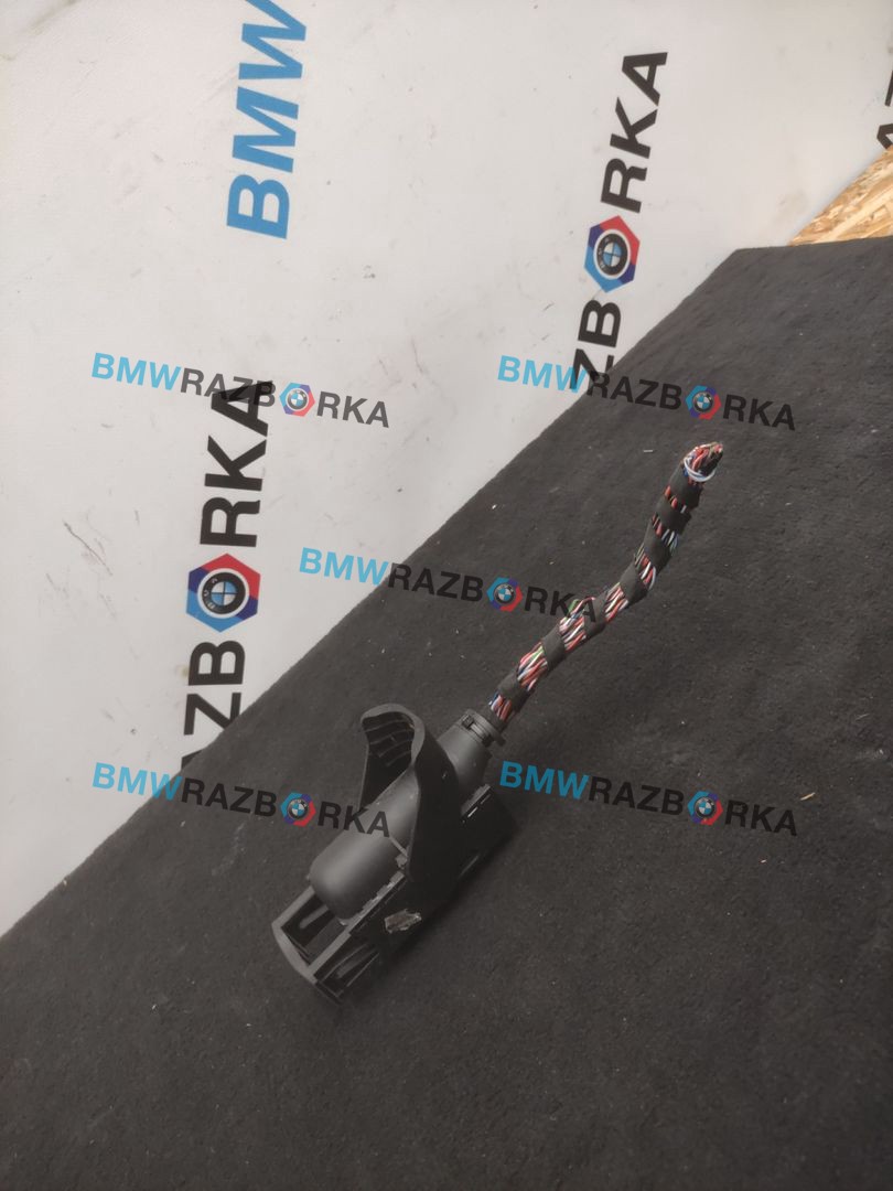 разъем (фишка) проводки BMW XM G09 G09 2023, 4.4 л., S68B44, бензин, электро, АКПП, 475, внедорожник 5 дв., полный привод, 1355125