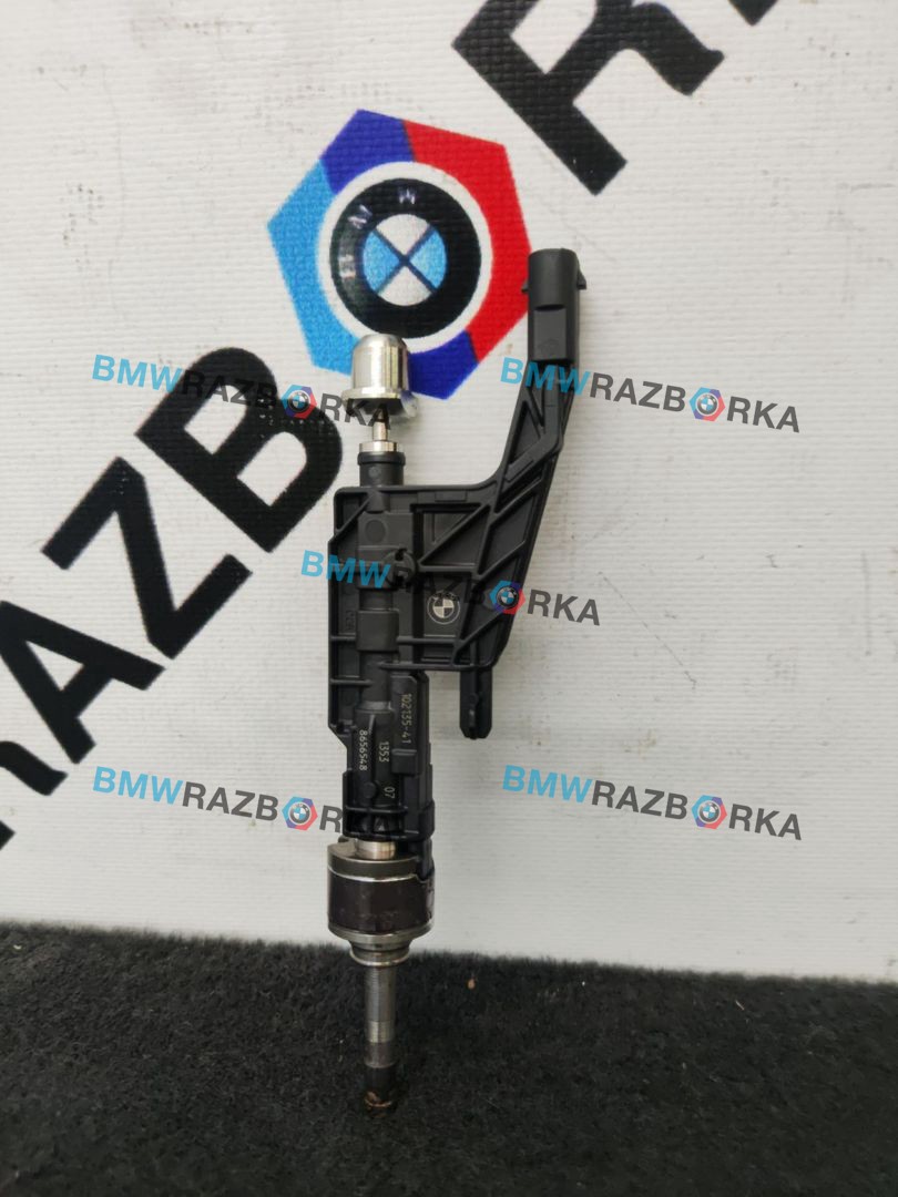 форсунка BMW X5 G05 2022, 3.0 л., i, бензин, хетчбэк 5 дв., 8656548, 0261500437, 060