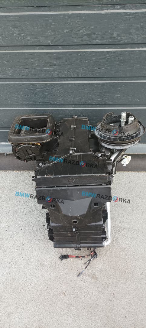 отопитель в сборе (печка) BMW i3 L01 [рестайлинг] I01 2019, электро, 9383125