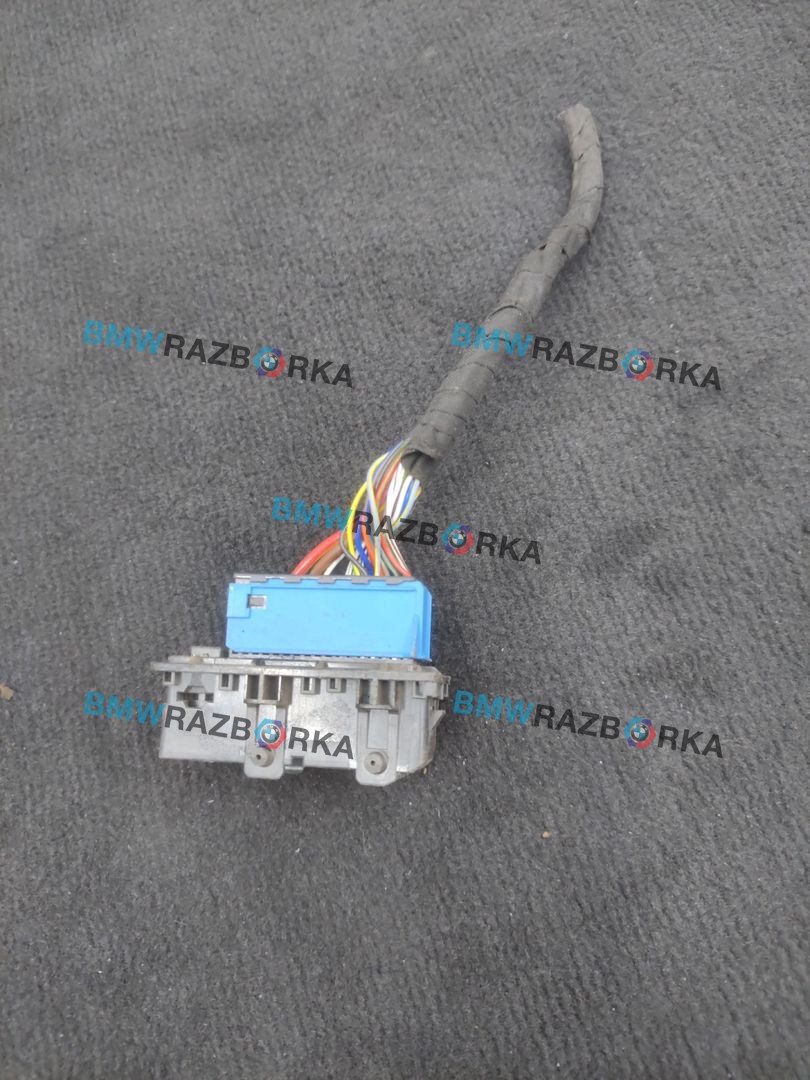 разъем (фишка) проводки BMW X5 G05 2021, 3.0 л., гибрид, АКПП, c27, внедорожник 5 дв., полный привод, 9221022, 9221027