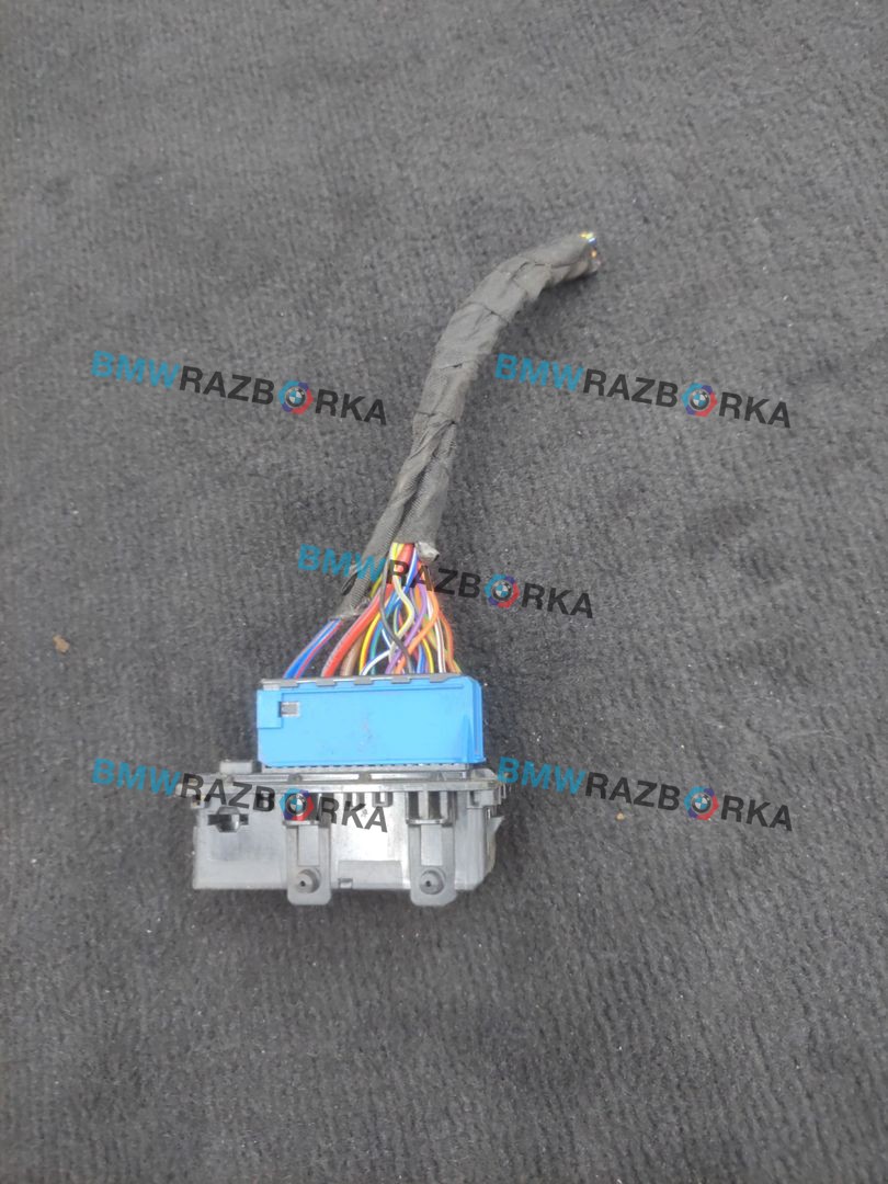 разъем (фишка) проводки BMW X5 G05 2021, 3.0 л., гибрид, АКПП, c27, внедорожник 5 дв., полный привод, 9221022, 9221027, 9221020