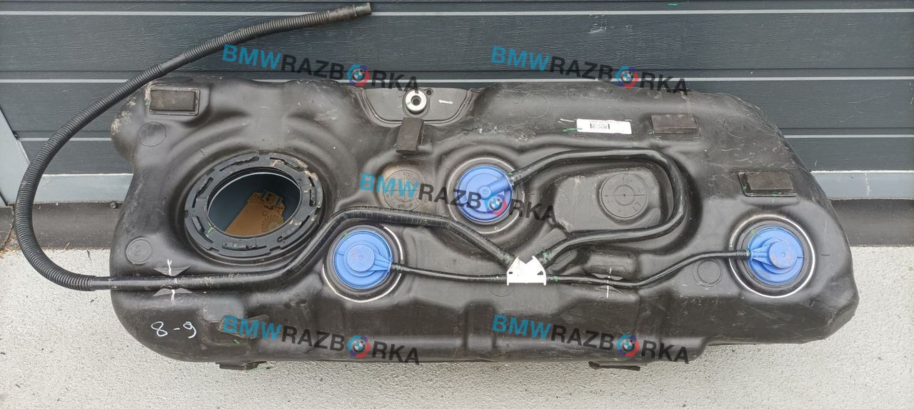 бак топливный BMW X4 M F98 2021, 3.0 л., S58B30A, бензин, АКПП, donington grau (c28), внедорожник 5 дв., полный привод