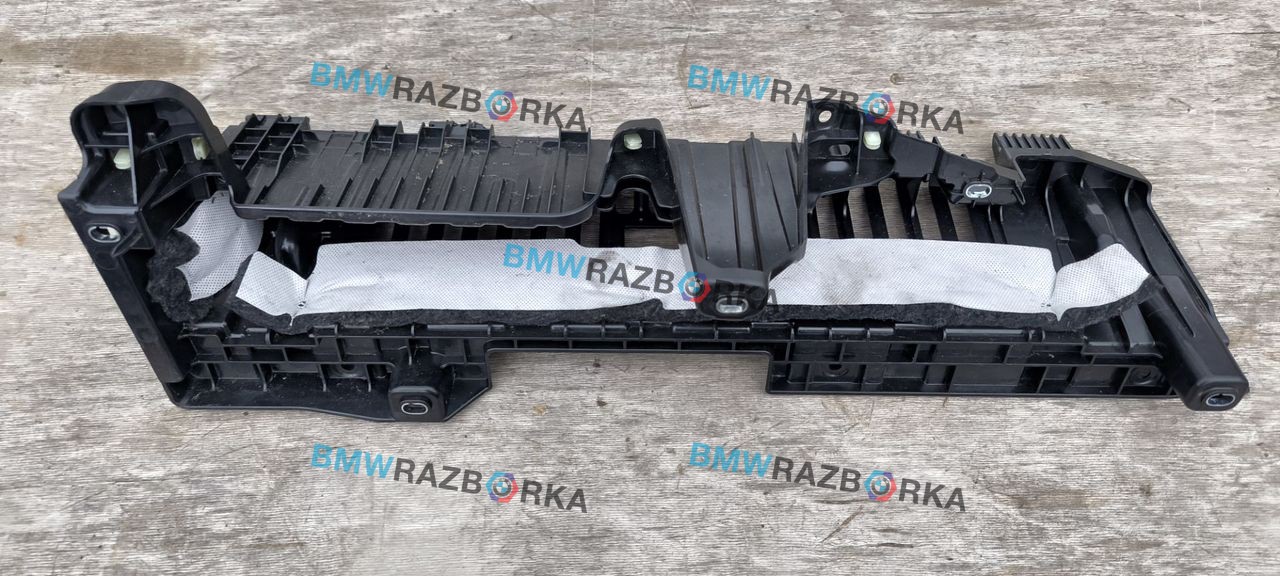 крепление шторки багажника левое BMW X6 G06 2020, 3.0 л., B57 D30 A, дизель, АКПП, внедорожник 5 дв., полный привод, 51477470969, 7470969