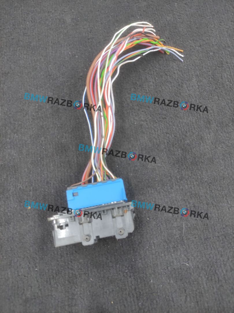 разъем (фишка) проводки BMW 1 серия F40 2020, 2.0 л., B48A20E, бензин, c3n, полный привод, 9221022, 9221027