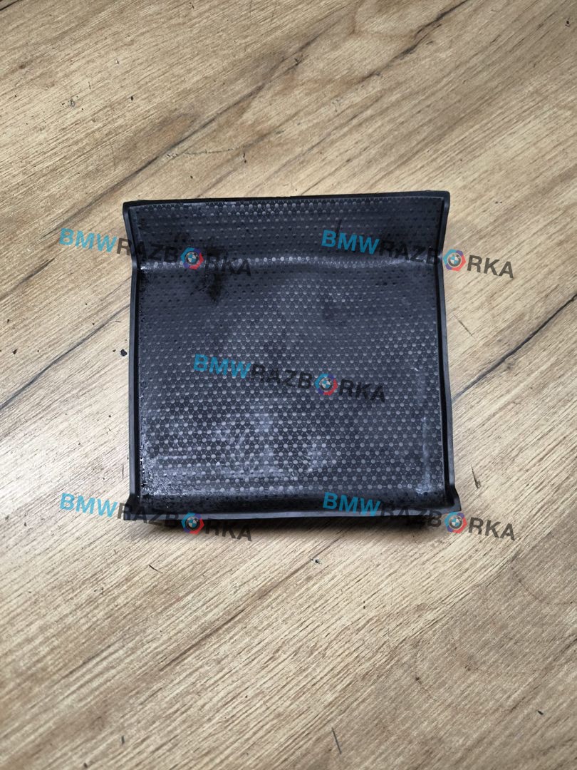 подлокотник BMW X6 G06 2020, 3.0 л., B57 D30 A, дизель, АКПП, внедорожник 5 дв., полный привод, 51166810504, 6810504
