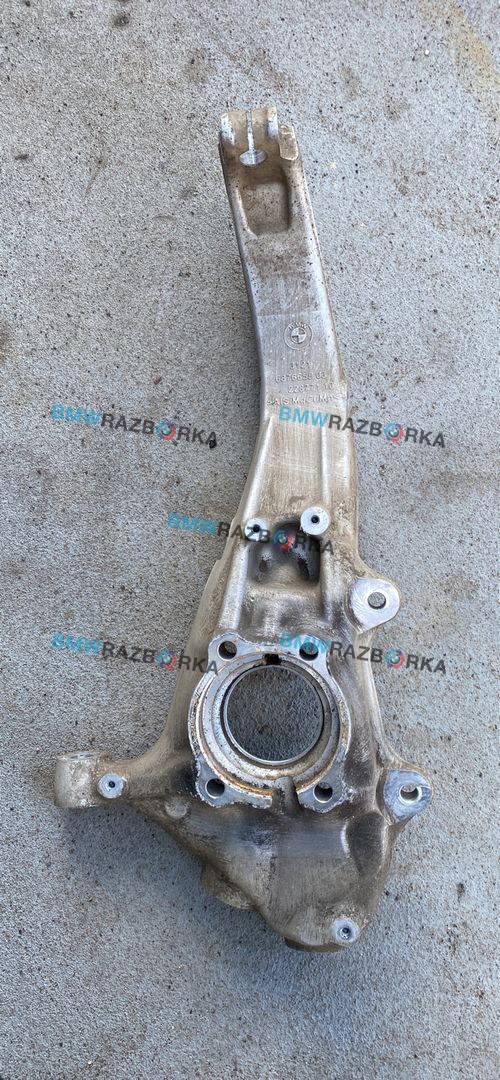 кулак поворотный левый BMW X5 G05 2022, 3.0 л., B57 D30 B, дизель, 416, внедорожник 5 дв., полный привод, 6876655
