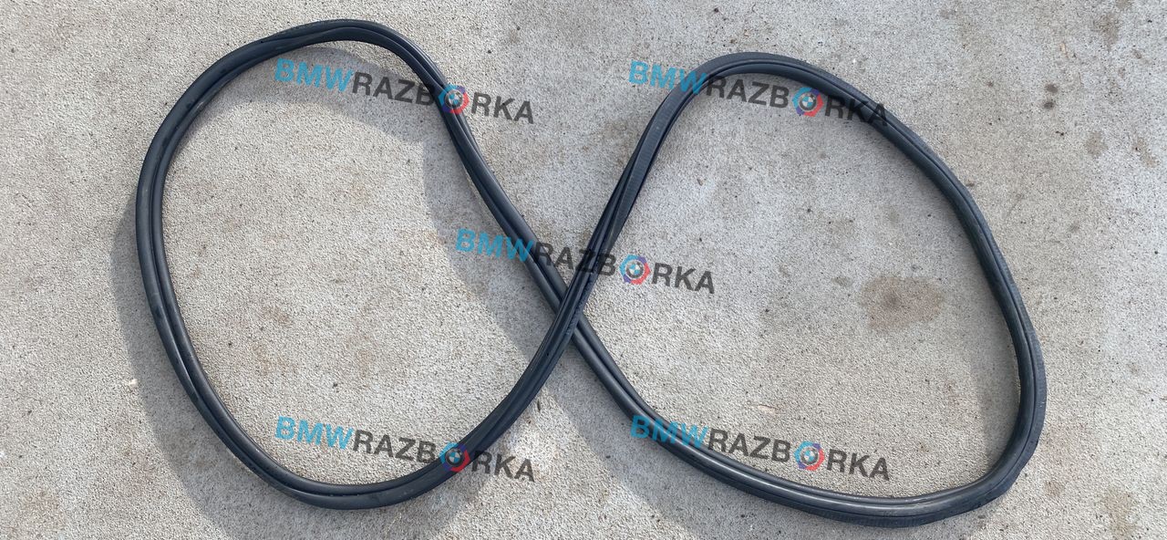 уплотнитель двери BMW X5 G05 2022, 3.0 л., B57 D30 B, дизель, 416, внедорожник 5 дв., полный привод, 7428678