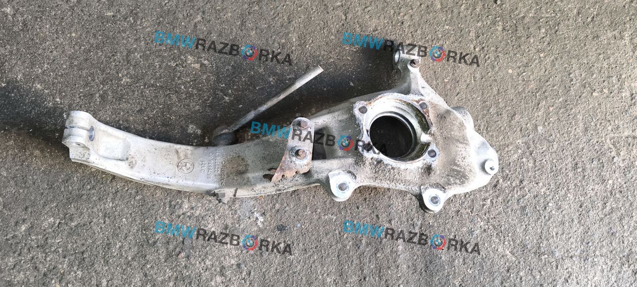 кулак поворотный правый BMW X6 G06 2020, 3.0 л., B57 D30 A, дизель, АКПП, внедорожник 5 дв., полный привод, 6876656