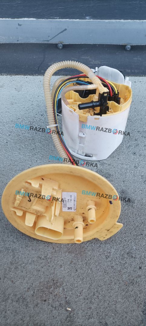 колба в бак BMW X5 G05 2022, 3.0 л., B57 D30 B, дизель, 416, внедорожник 5 дв., полный привод, 7401430, 9468622