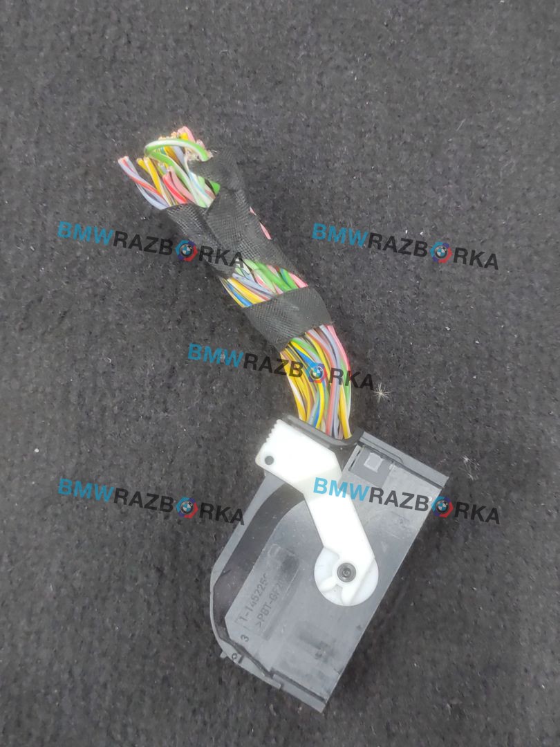 разъем (фишка) проводки BMW X3 G01 2020, 2.0 л., B47 D20 B, дизель, АКПП, 416, внедорожник 5 дв., полный привод, 6920068