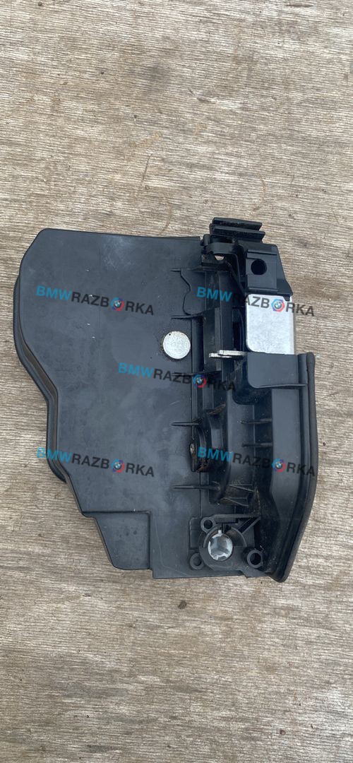замок двери передней правой BMW 4 серия F32/F33 [рестайлинг] F33 2018, 3.0 л., бензин, АКПП, кабриолет, задний привод, 7202150