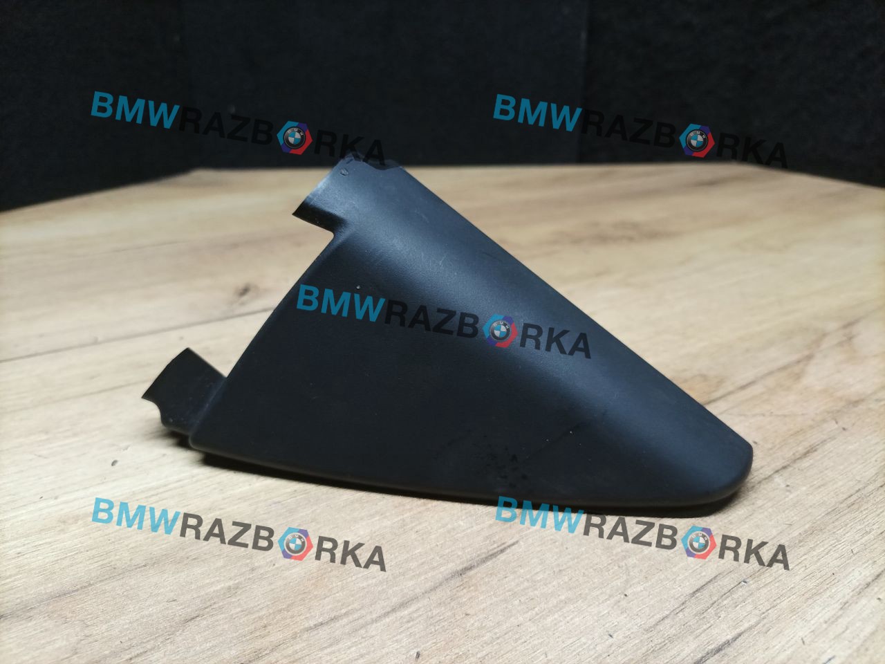 накладка двери (крышки) багажника BMW 4 серия F32/F33 [рестайлинг] F33 2018, 3.0 л., бензин, АКПП, кабриолет, задний привод, 7284417