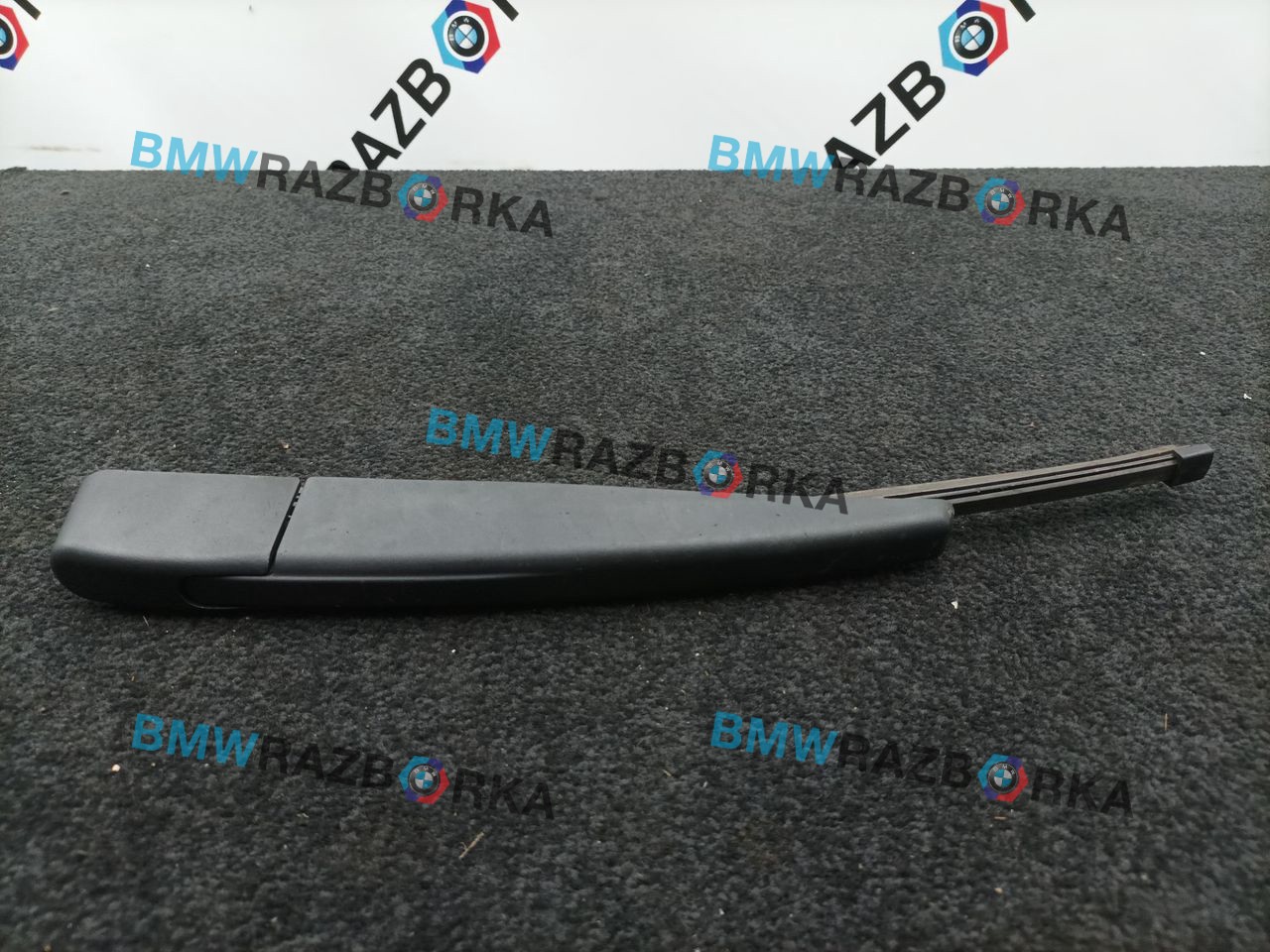 щеткодержатель задний BMW X3 M F97 [рестайлинг] 2023, 3.0 л., S58B30A, бензин, внедорожник 5 дв., полный привод, 7407272