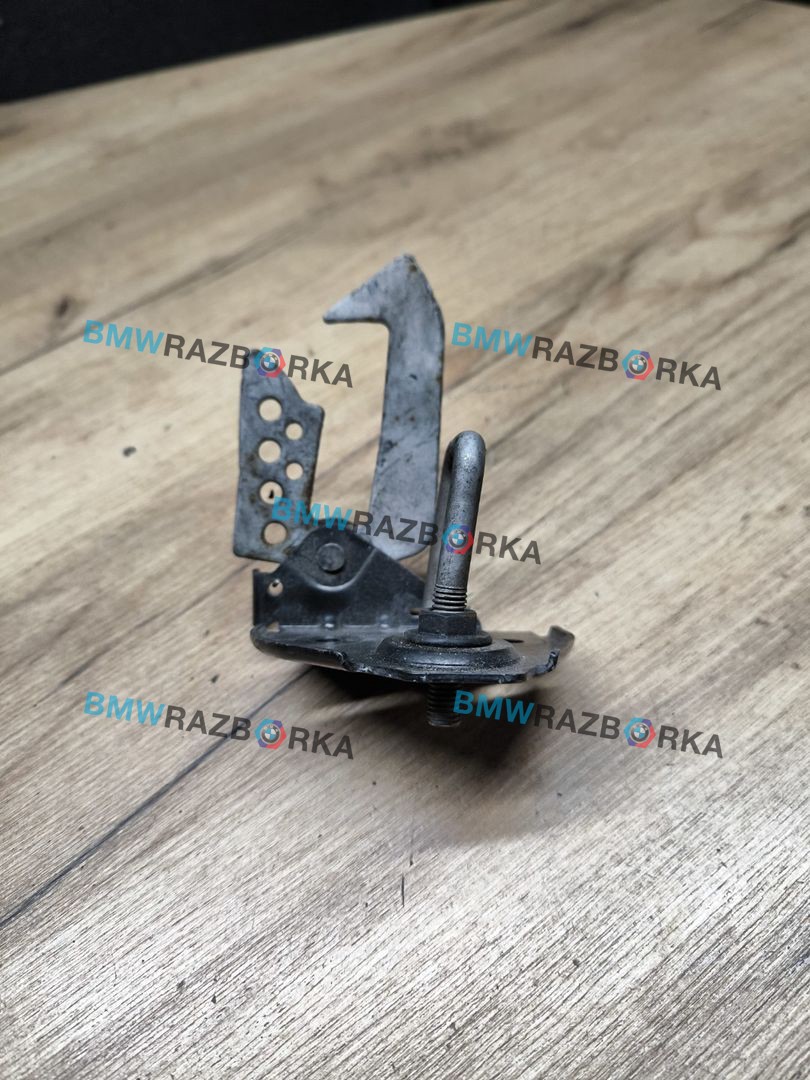 замок капота BMW 5 серия F07/F10/F11 [рестайлинг] 2013, 3.0 л., N57 D30 A, дизель, АКПП, задний привод, 7183763