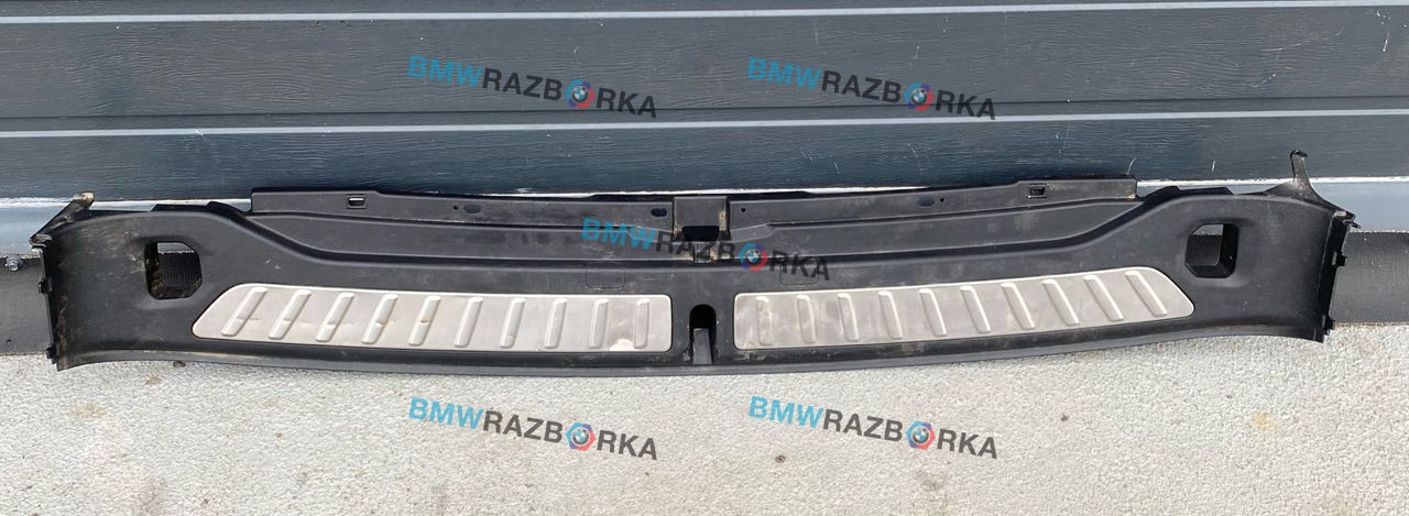 накладка внутренняя на заднюю панель кузова BMW X3 M F97 [рестайлинг] 2023, 3.0 л., S58B30A, бензин, внедорожник 5 дв., полный привод, 7396612
